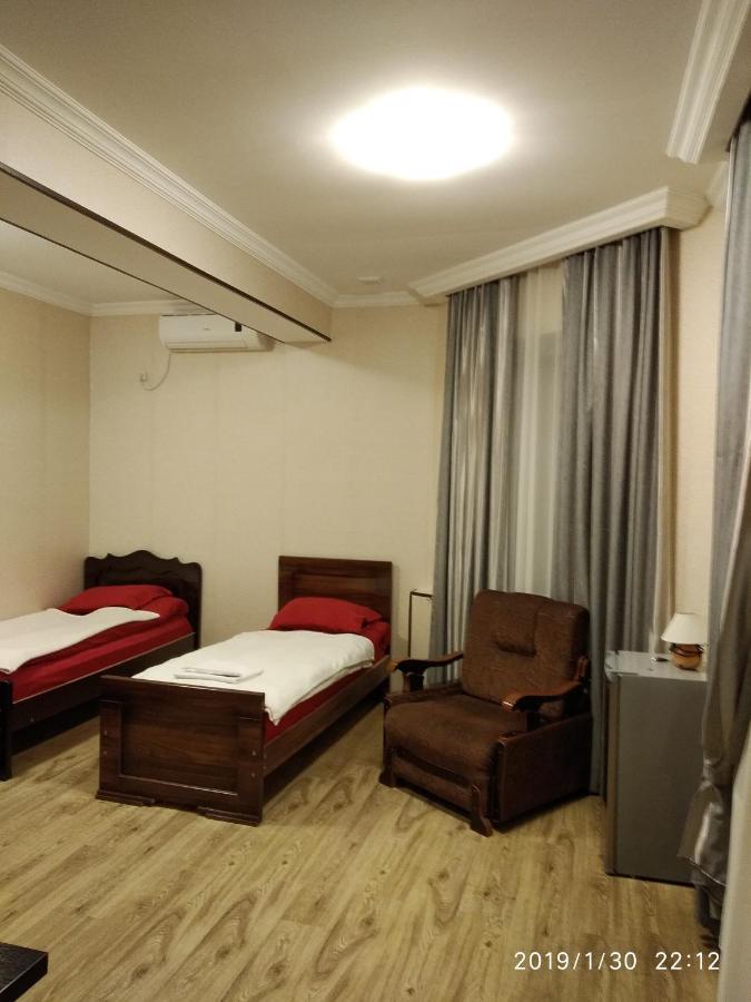 Alma-Ata Hotel Borjomi Ngoại thất bức ảnh