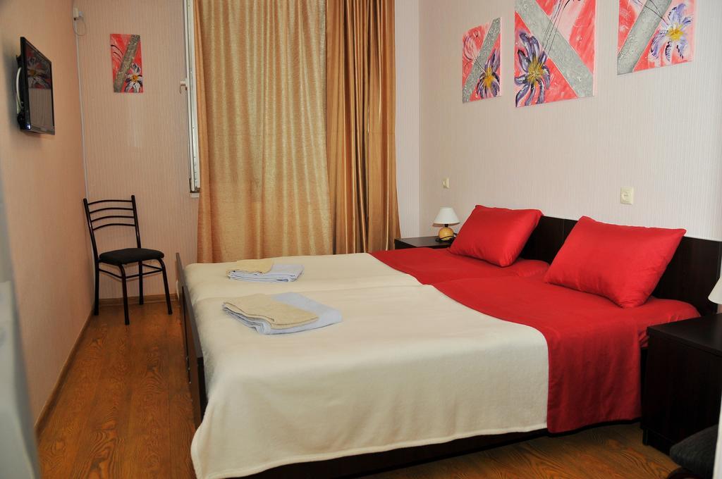Alma-Ata Hotel Borjomi Phòng bức ảnh