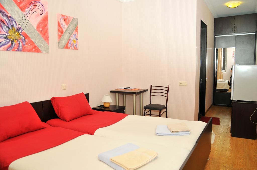 Alma-Ata Hotel Borjomi Phòng bức ảnh